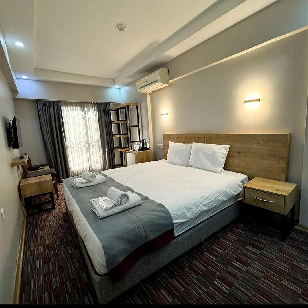 Mojo Otel İzmir